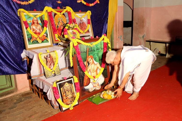 Sadguru Sri Thyagabrahma Aradhana, 2013