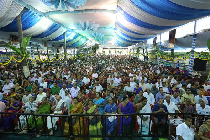 Devotees at the Sangeeta Aradhana