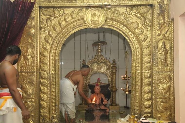 The lamp offered at the shrine