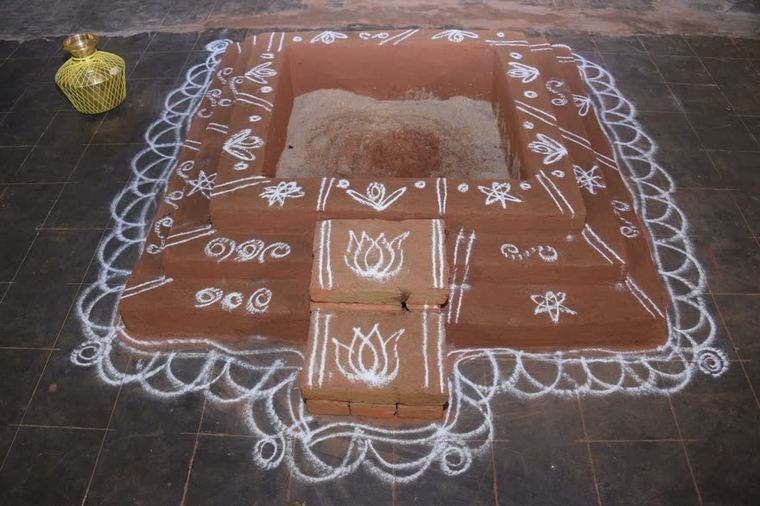 The kolam laid before the altar