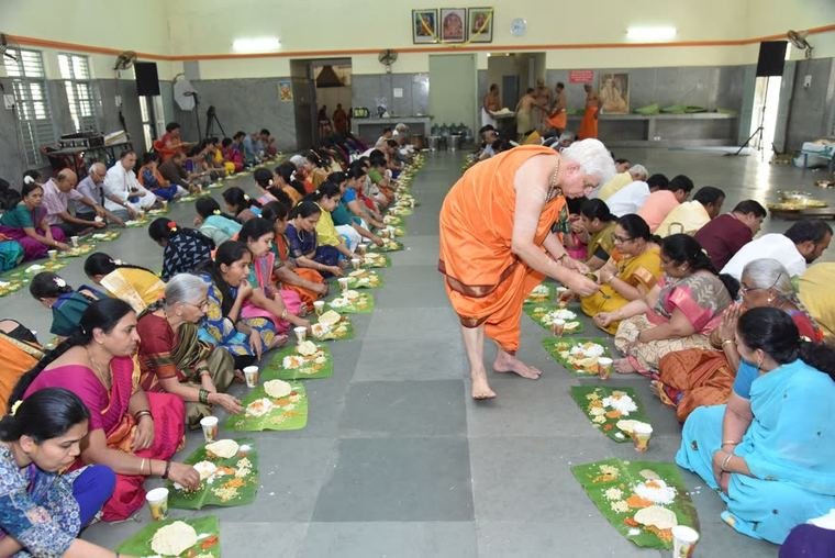 Prasadam served on banana leaves